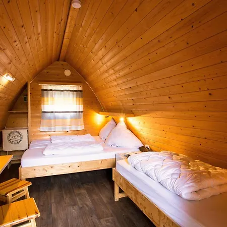 Eifel-camp Freilinger キャンプ場 *